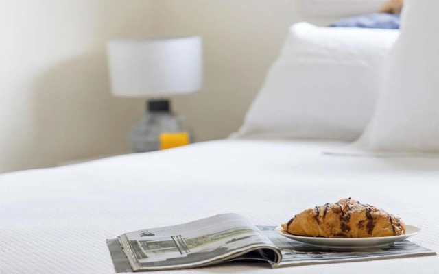 Ancora - STAY three PAY two