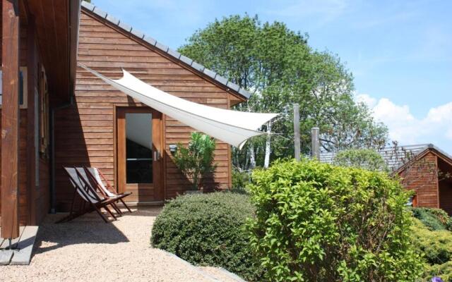 Volcans Vacances Les Chalets Du Lac