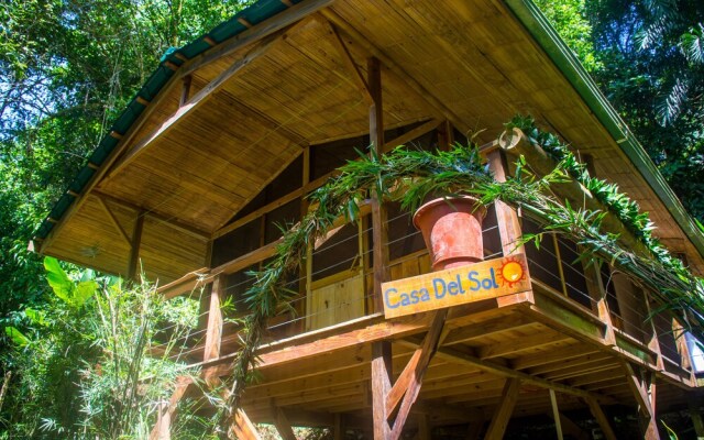 Finca Bellavista Treehouse Community