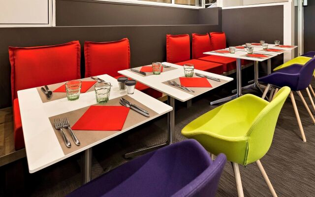 Отель ibis Site du Futuroscope