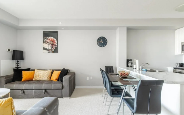 1Bd Den Suite Lake View Freeparking