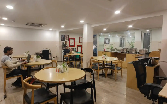 Mavens White Artemis Hospital Road Gurgaon