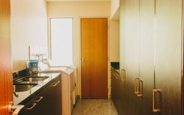 Meryula Luxury House