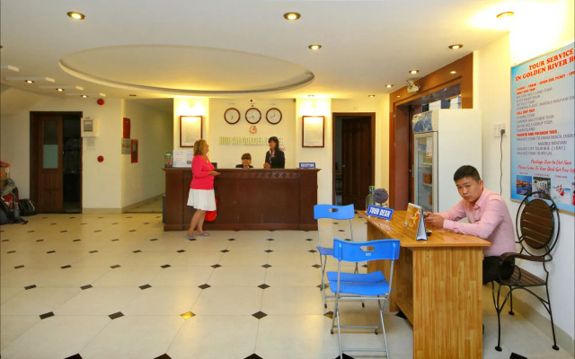 Golden River Hotel