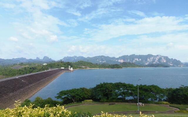 Takhun Mountain View Hotel