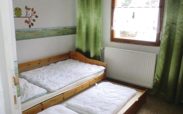 Beautiful Home in Güntersberge With 2 Bedrooms and Sauna