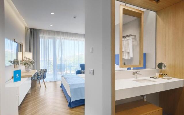 Viva Mare Beach Hotel