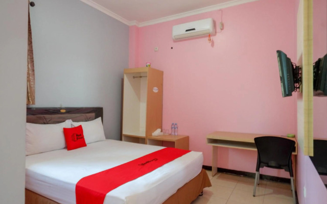 RedDoorz Plus Syariah @ Hotel Boulevard Luwuk