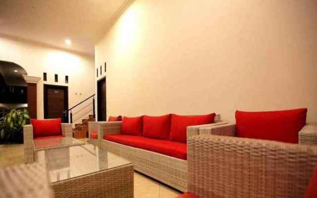 Pondok Indah Beach Hotel