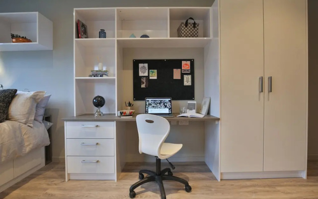 Student Only Oldgate House