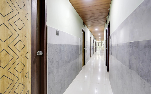 Super Hotel O Madhapur VIP Hills