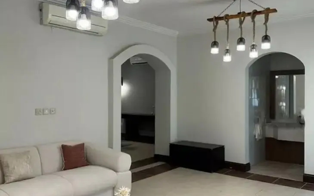 Golden Square Resort