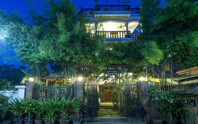 Malita Angkor Villa