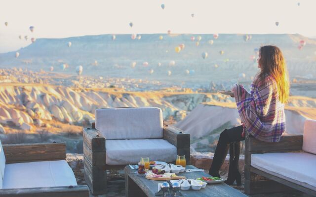 Eyes Of Cappadocia Cave Hotel