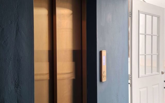 w Splendid 2BR in Casco Viejo