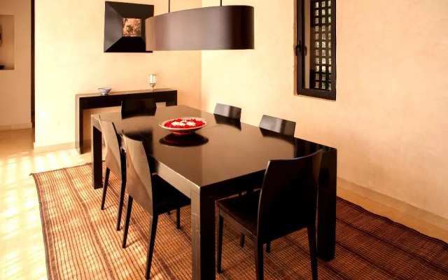 Al Maaden VillaHotel & Spa