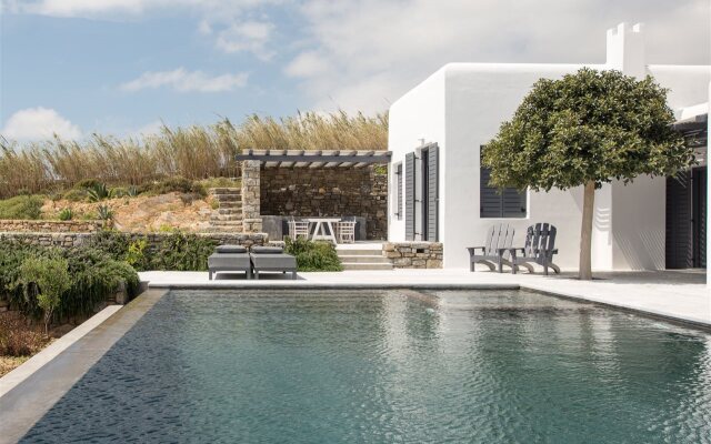 Myconian Platinum Villas