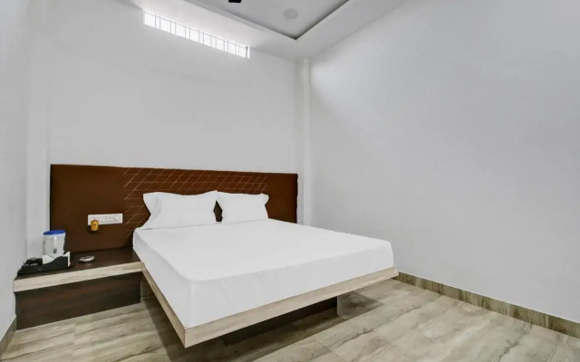 POP 80595K P2 Hotel And Resort