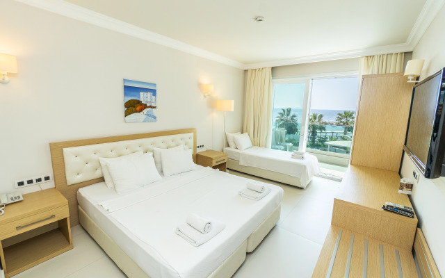 Dragut Point South Hotel