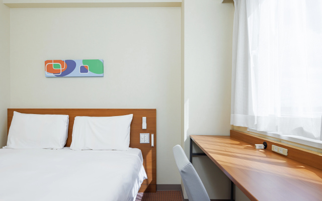 Comfort Inn Chiba Hamano – Guest Rooms – Chiba