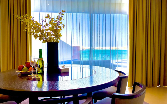 The Dragon Hotel & Resort & Sea Loft Chalets