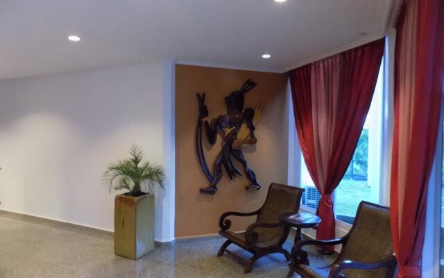The Mansion Suites