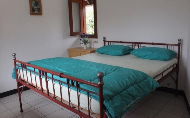 De Riau Cottage by HouseinBandung