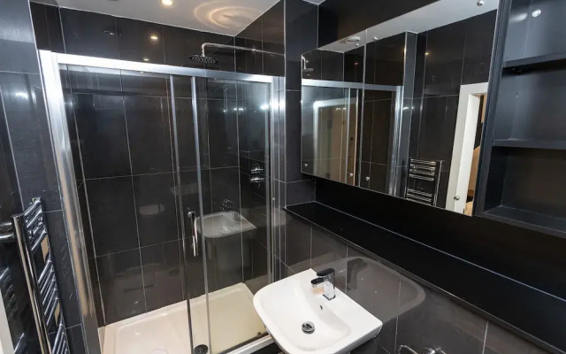 Modern Spacious Duplex in the Heart of Manchester