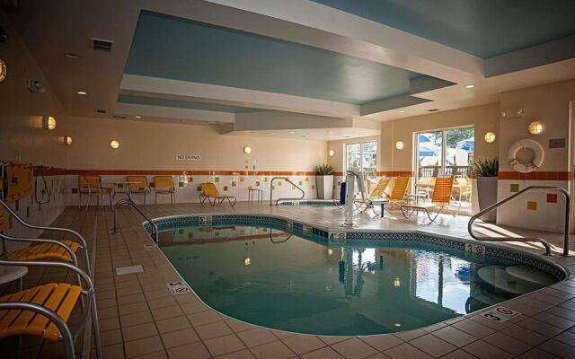 Fairfield Inn & Suites Akron South