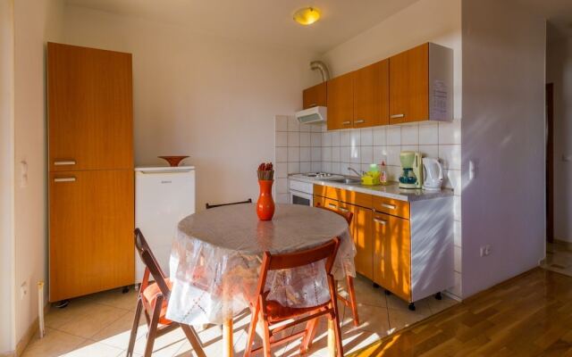 Apartments Kolonic