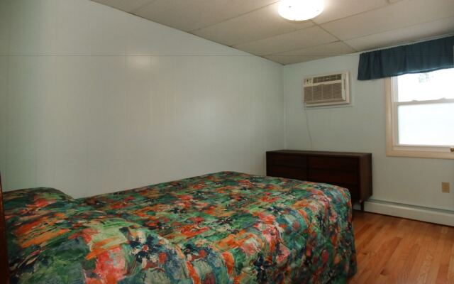 Biarritz Motel & Suites