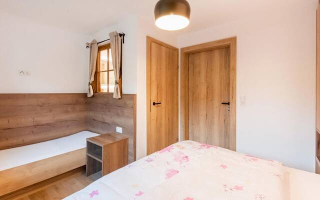 Apartment in Umhausen With Garden and Barbecue