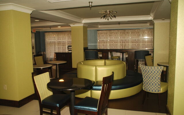 Holiday Inn Express Hotel & Suites Birmingham-Irondale(East) by IHG