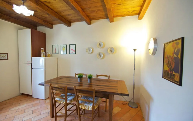 Wonderful private villa for 10 people with private pool, WIFI, TV, terrace, pets allowed and par...