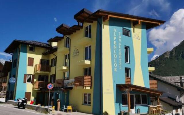 Alpenсolor Hotel Tonale