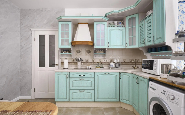 Апартаменты на улице Кременчугская 13к1