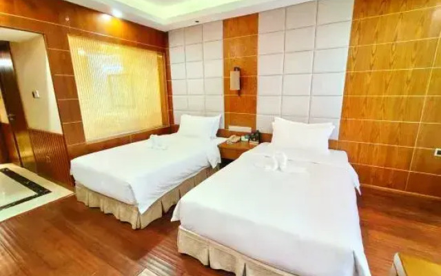 Changbai Mountain Pool West Wanda Yuehua loft Hotel
