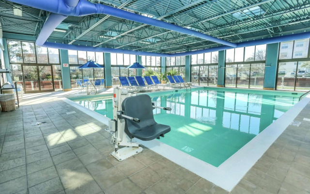 DoubleTree by Hilton Virginia Beach