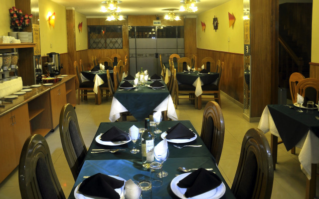 Hotel Balsa Inn