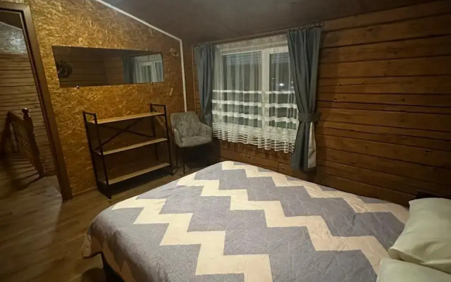 Husky House Guest House
