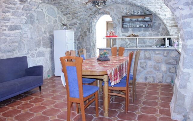 Apartments Neven