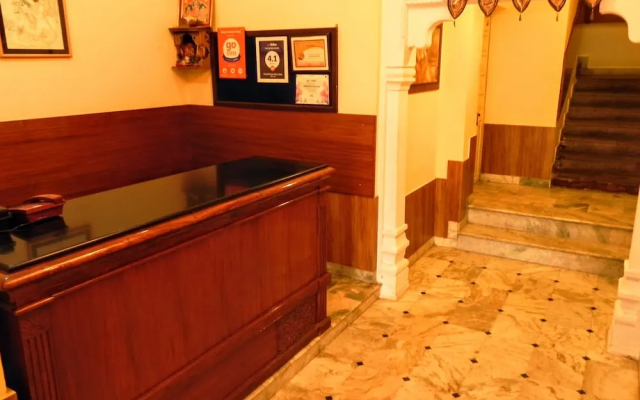 Hotel Kishan Kunj