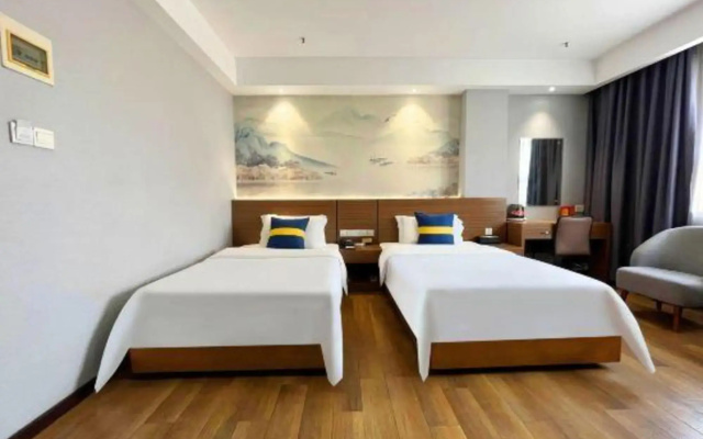 Hongda Business Hotel