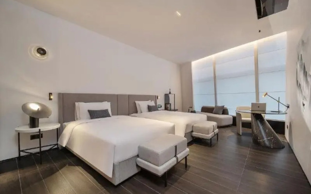 Shenzhen Bay Hua Hotel