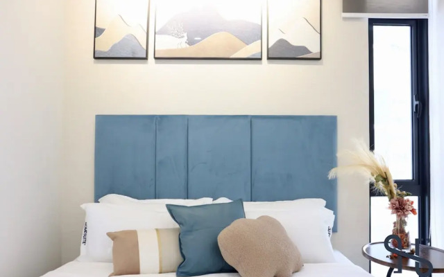 The Shore by Homesuite'