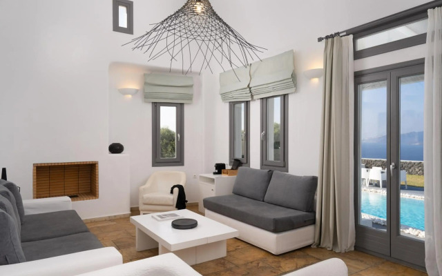 Santorini Princess Presidential Suites