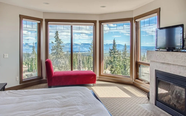 The Timbers by Okanagan Premier