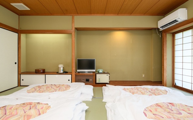 OYO 620 Fujieda City Hotel – Guest Rooms – Fujieda