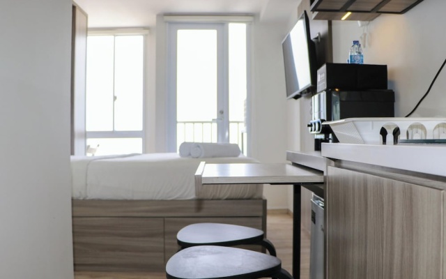 Homey Designed And Tidy Studio Tokyo Riverside Pik 2 Apartment – Guest Rooms – Jakarta