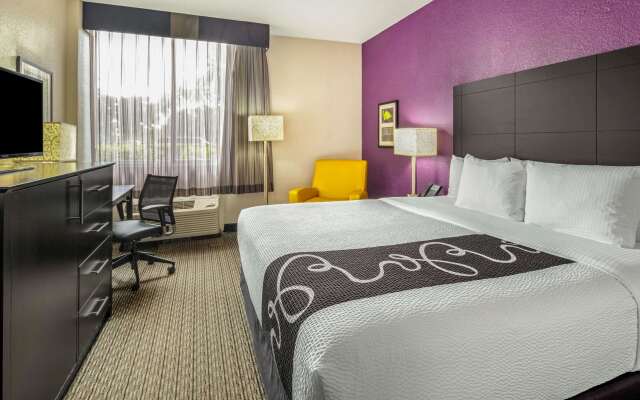 La Quinta Inn & Suites by Wyndham Miami Lakes